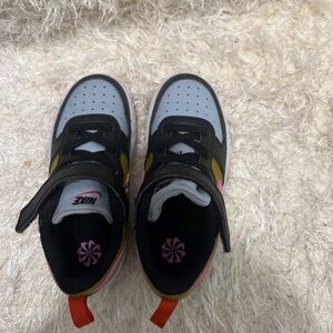 Nike Black and Gray Sneakers with Sporty Accents